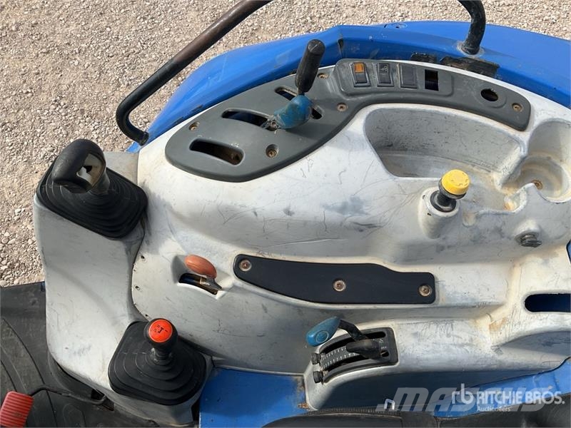 New Holland T475 4WD Tractor Tractores
