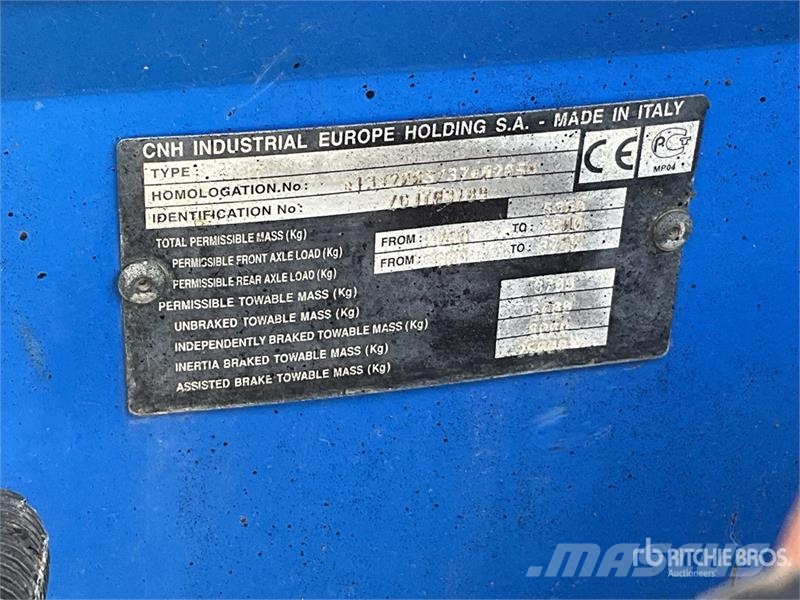 New Holland T475 4WD Tractor Tractores