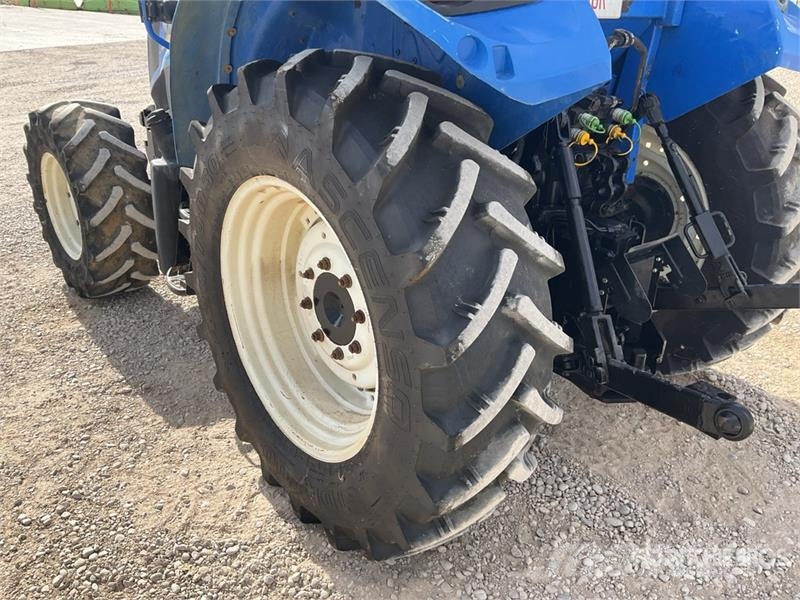 New Holland T475 4WD Tractor Tractores