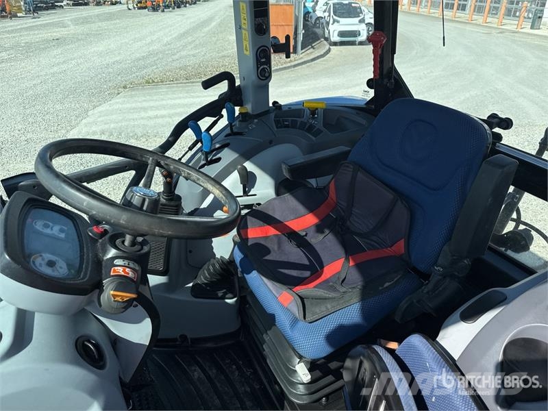 New Holland T5.95 4WD Tractor Tractores