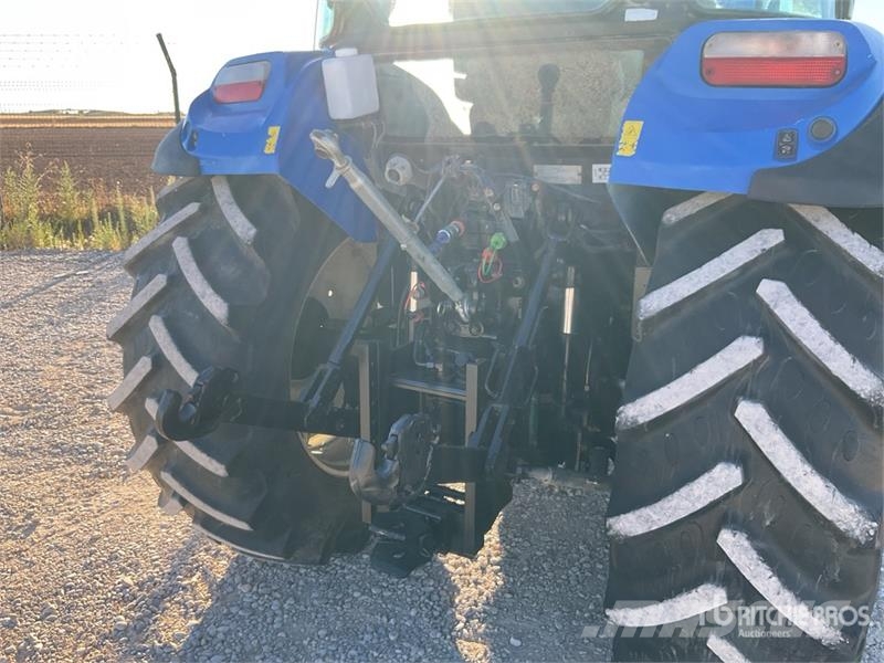 New Holland T5.95 4WD Tractor الجرارات