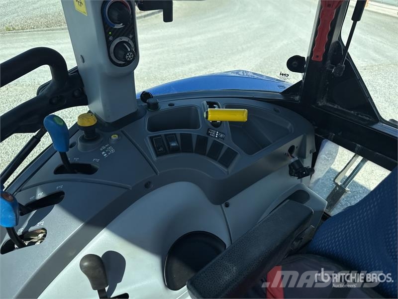 New Holland T5.95 4WD Tractor Tractores