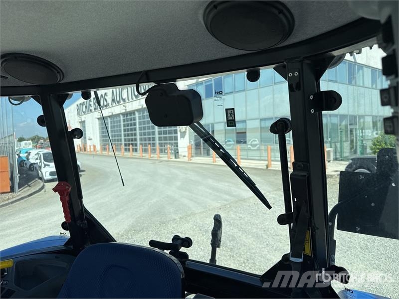 New Holland T5.95 4WD Tractor Tractores