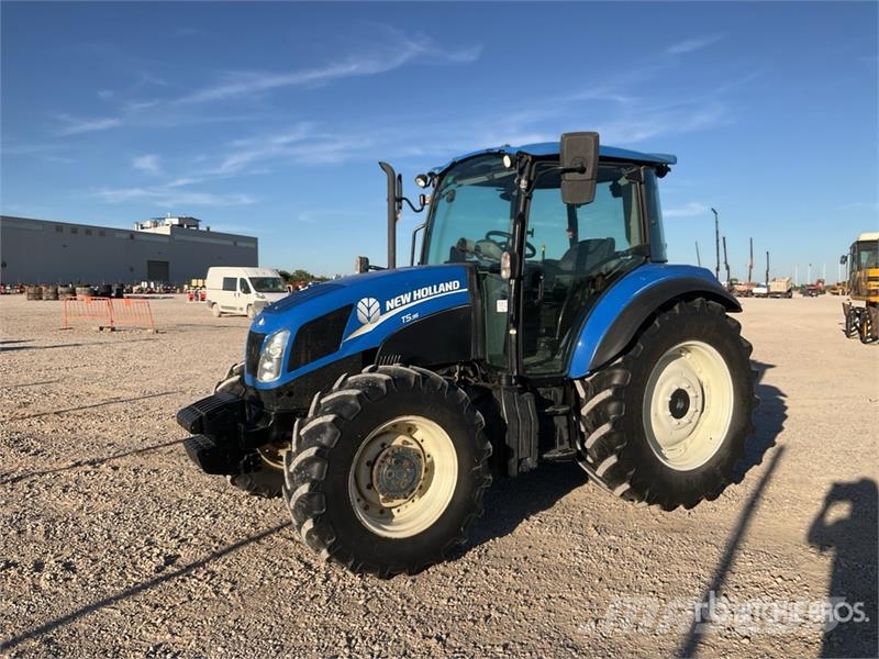 New Holland T5.95 4WD Tractor الجرارات