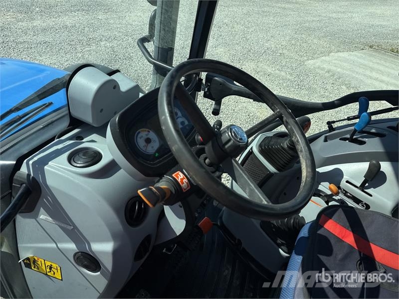 New Holland T5.95 4WD Tractor Tractores
