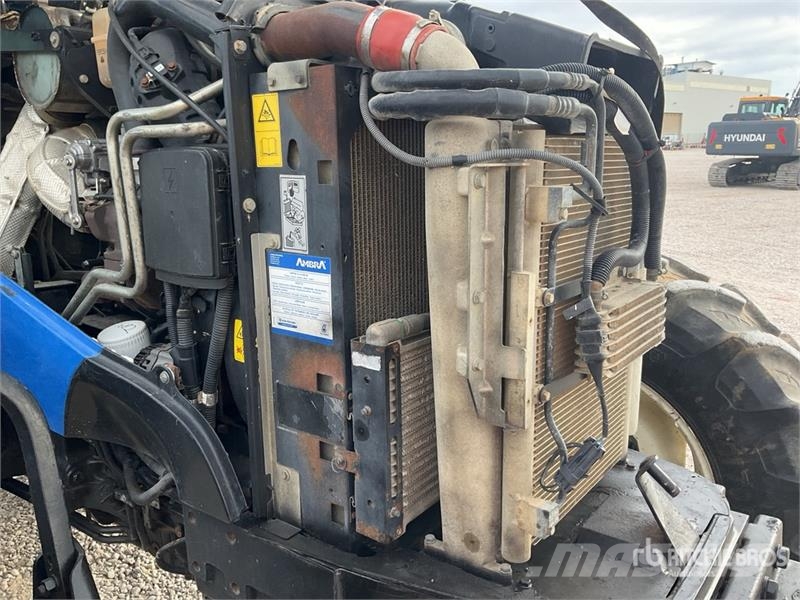New Holland T6.125 4WD Tractor トラクター