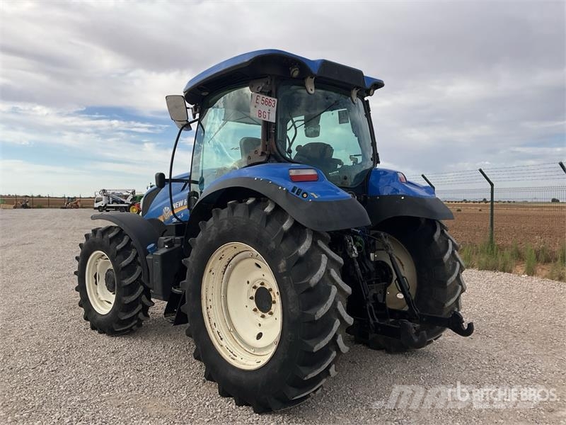New Holland T6.125 4WD Tractor トラクター