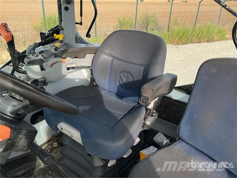 New Holland T6.125 4WD Tractor トラクター