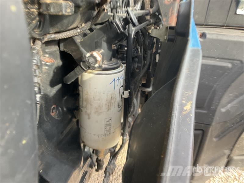 New Holland T6.125 4WD Tractor トラクター