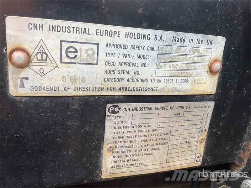 New Holland T6.125 4WD Tractor トラクター