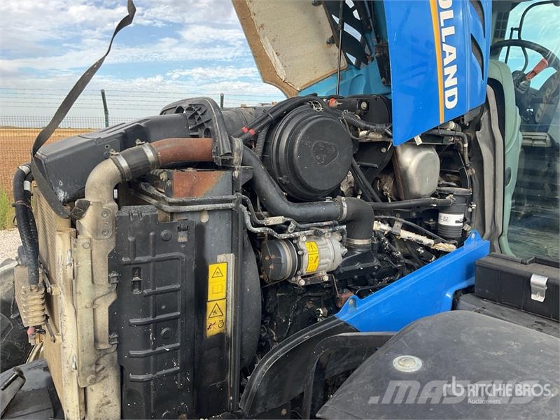 New Holland T6.125 4WD Tractor トラクター