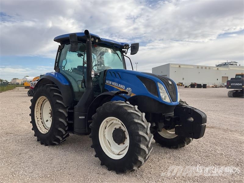 New Holland T6.125 4WD Tractor トラクター