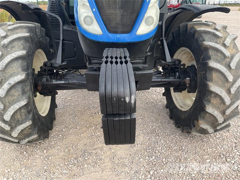 New Holland T6.125 4WD Tractor トラクター