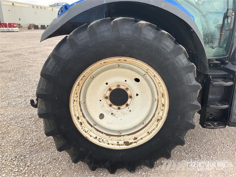 New Holland T6.125 4WD Tractor トラクター