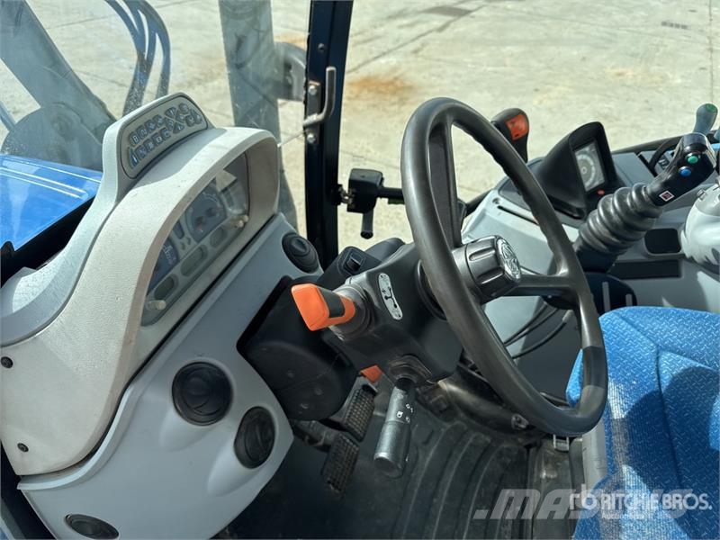New Holland T6.165 4WD Tractor Tractores