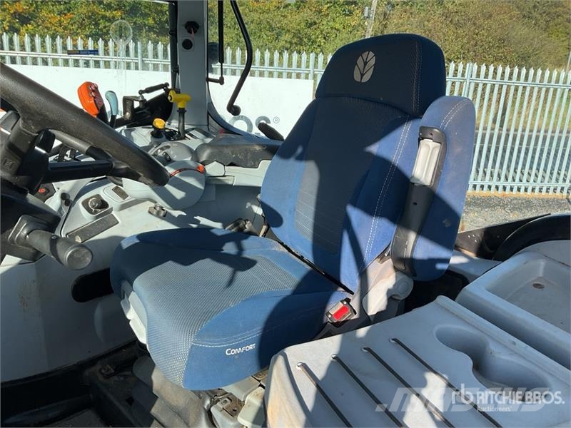 New Holland T7-195 S 4WD Tractor Tractors