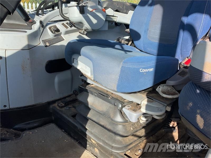 New Holland T7-195 S 4WD Tractor Tractors