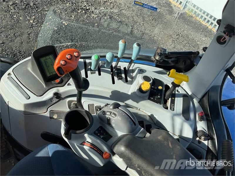 New Holland T7-195 S 4WD Tractor Tractors