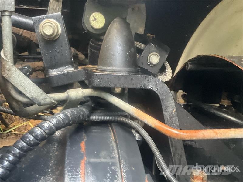 New Holland T7.200 Auto Command 4WD Tractor Traktorit