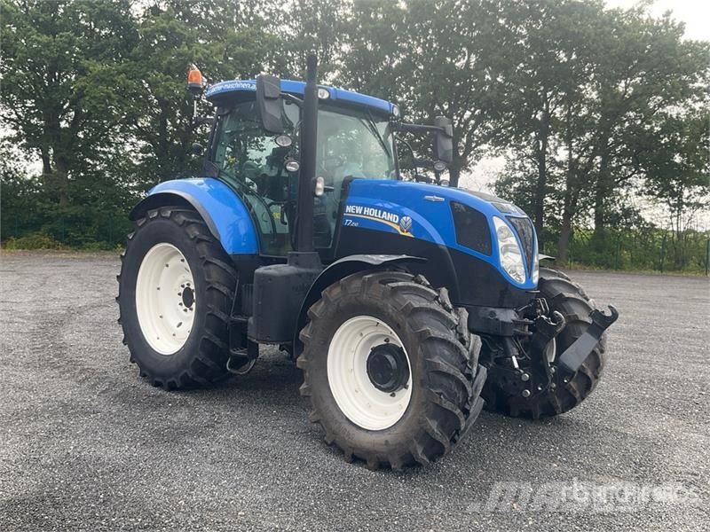 New Holland T7.210 Tractors