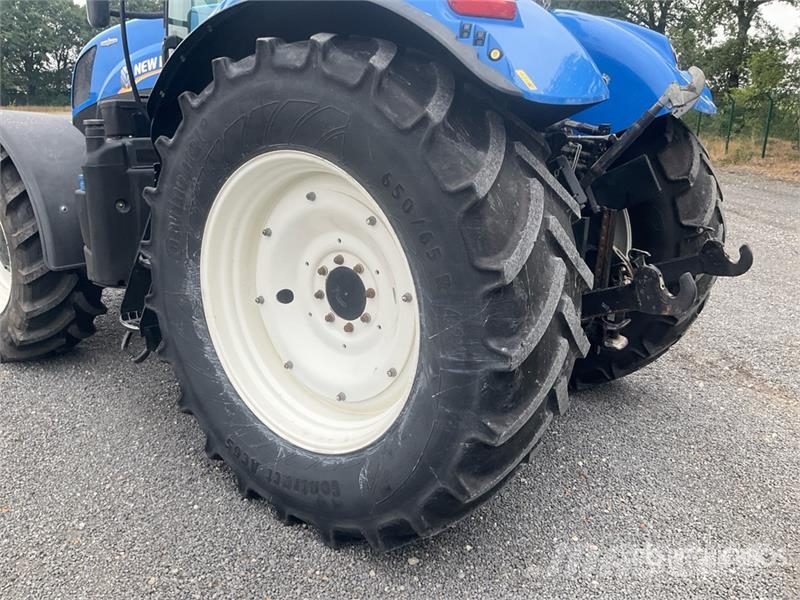 New Holland T7.210 Tractors