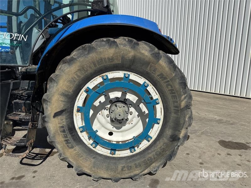 New Holland T7.270 Autocommand 4x4 Tracteur Agricole 4WD Tract Traktoren
