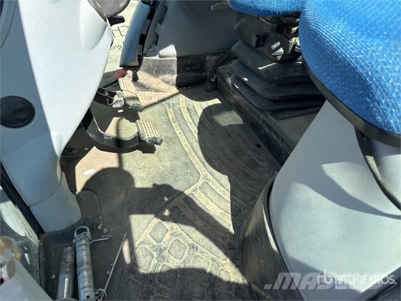 New Holland T7.270 Autocommand 4x4 Tracteur Agricole 4WD Tract Traktoren