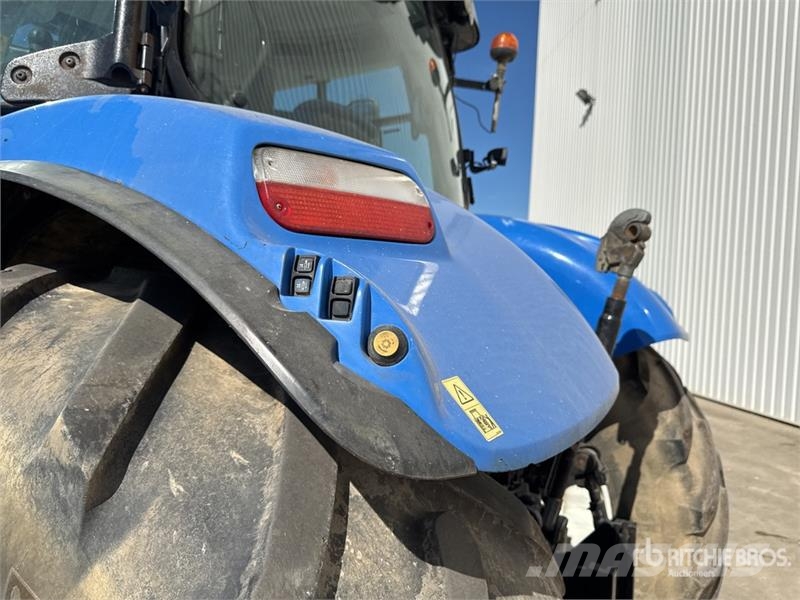 New Holland T7.270 Autocommand 4x4 Tracteur Agricole 4WD Tract Traktoren