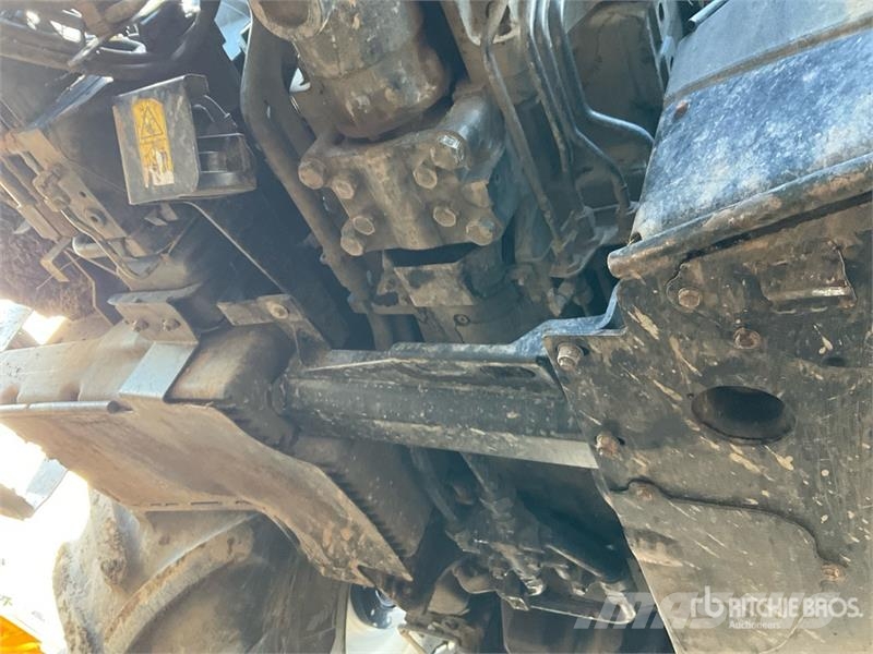 New Holland T7.300 4WD Tractor Traktorid