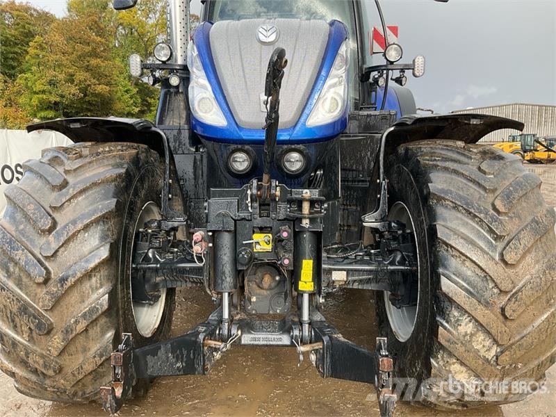 New Holland T7.300 4WD Tractor Traktorok
