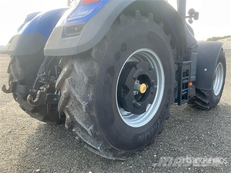 New Holland T7.315 AC 4WD Tractor 트랙터