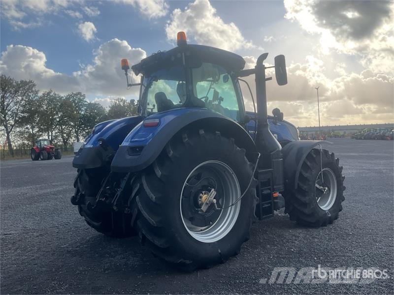 New Holland T7.315 Auto Command 4WD Tractor トラクター