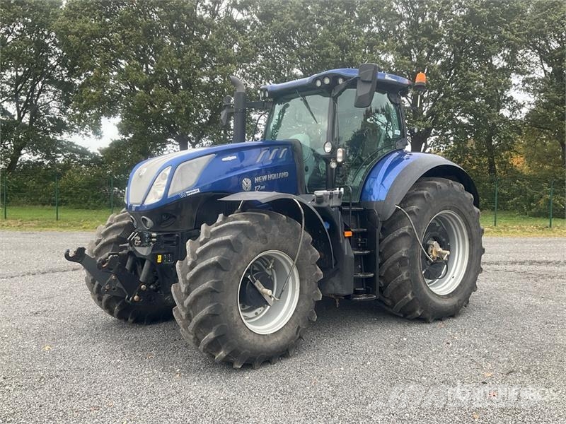 New Holland T7.315 Auto Command 4WD Tractor Traktory