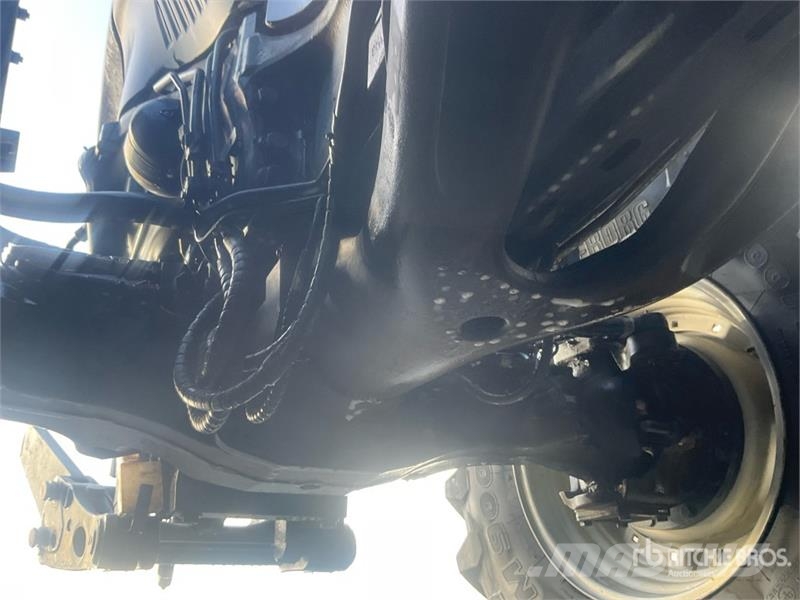 New Holland T7.315 Auto Command 4WD Tractor トラクター