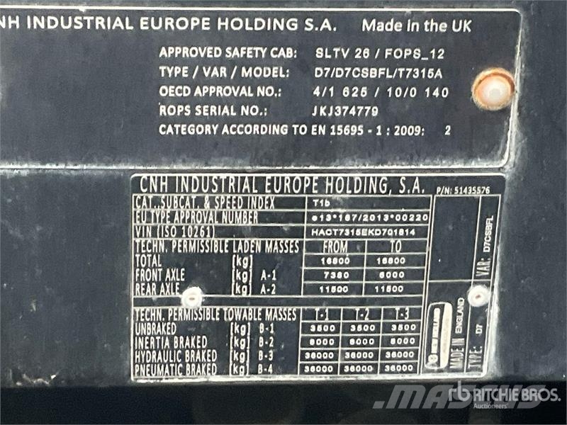 New Holland T7.315 Auto Command 4WD Tractor Traktory