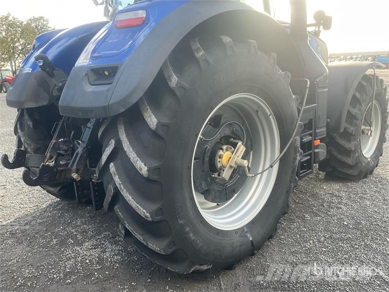 New Holland T7.315 Auto Command 4WD Tractor トラクター