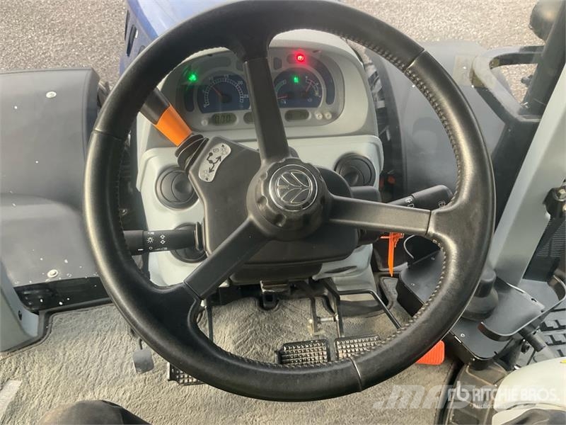 New Holland T7.315AC 4WD Tractor 曳引機
