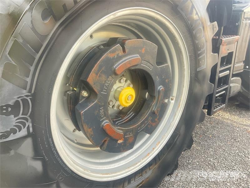 New Holland T7.315AC 4WD Tractor 曳引機
