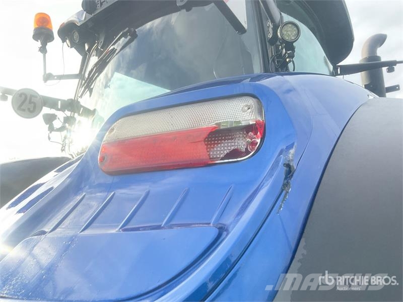 New Holland T7.315AC 4WD Tractor 曳引機