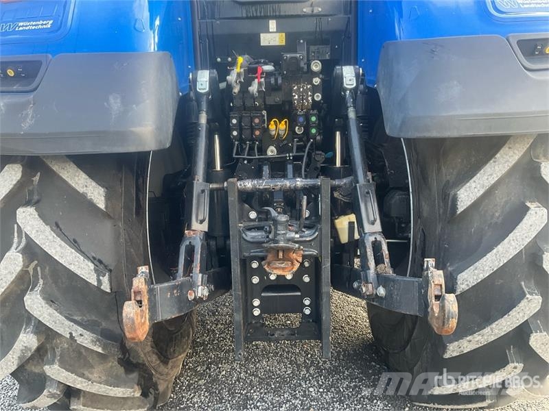 New Holland T7.315AC 4WD Tractor Traktorer