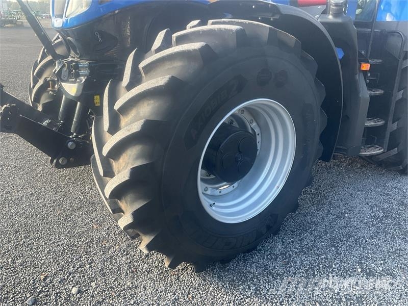 New Holland T7.315AC 4WD Tractor Traktorer