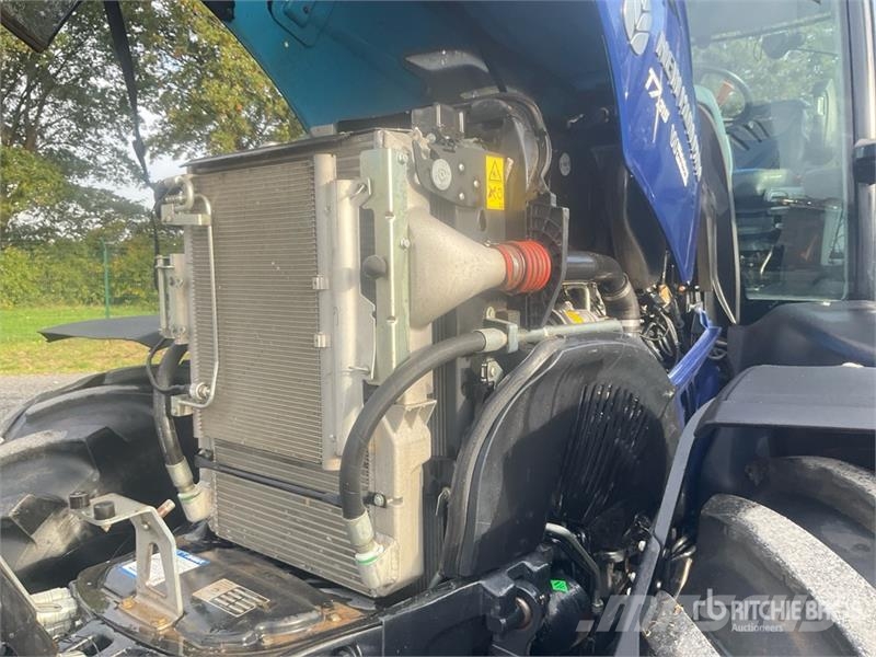 New Holland T7.315AC 4WD Tractor 曳引機