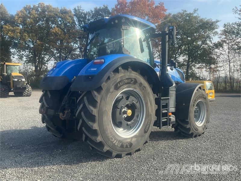 New Holland T7315AC 4WD Tractor 曳引機
