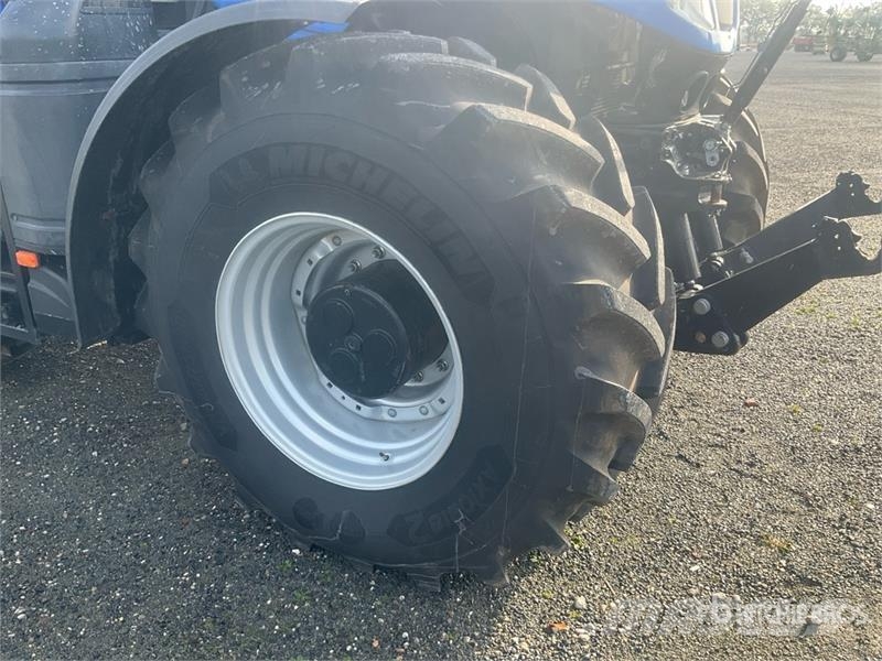 New Holland T7315AC 4WD Tractor Traktoriai