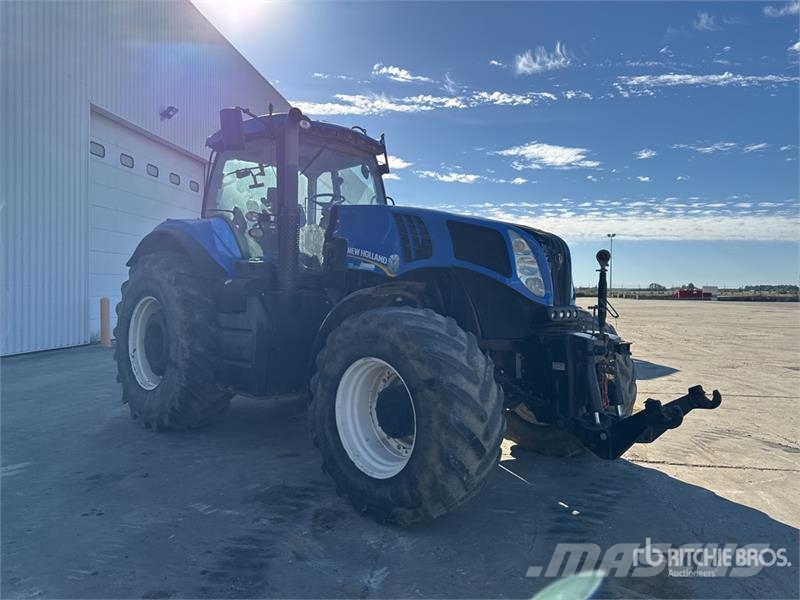 New Holland T8.330 Traktory