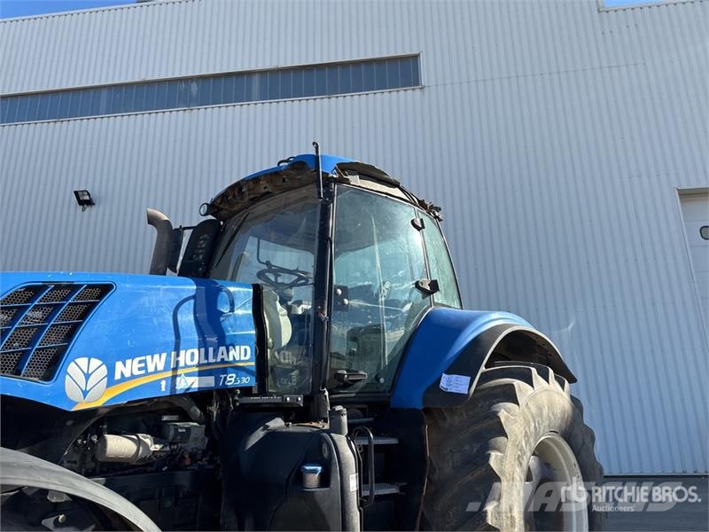 New Holland T8.330 Traktory