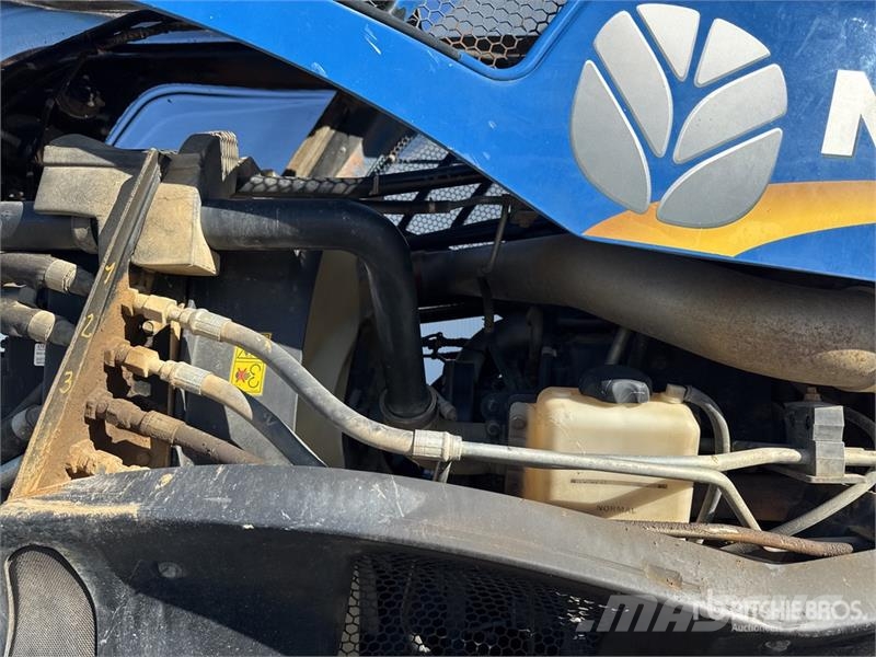 New Holland T8.330 Traktory