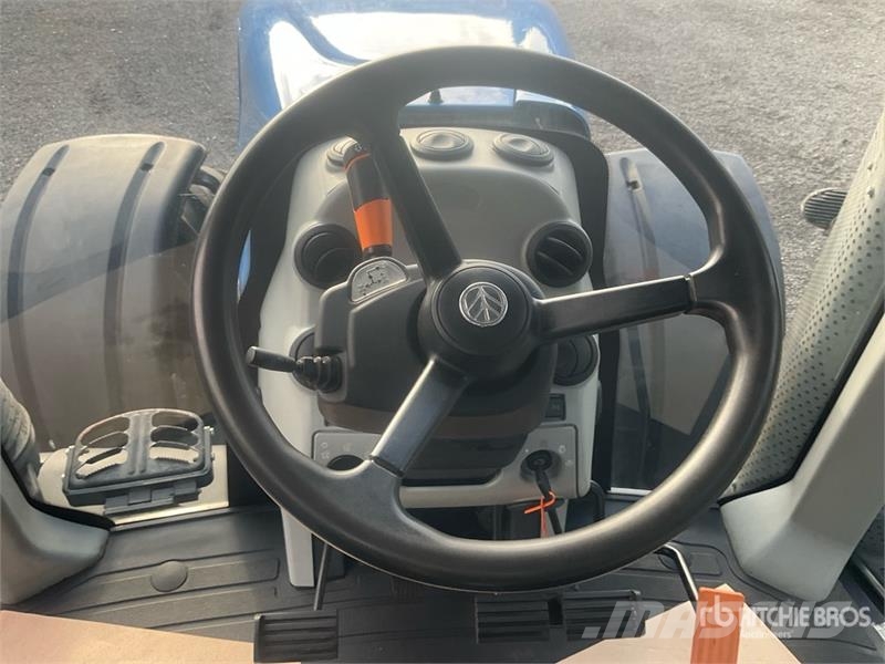 New Holland T8.360 Traktorer