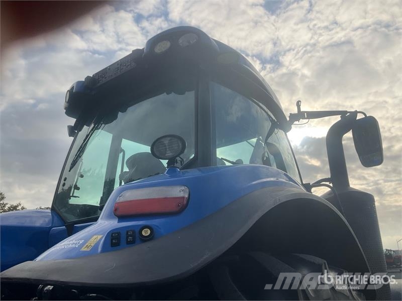 New Holland T8.360 Traktorer