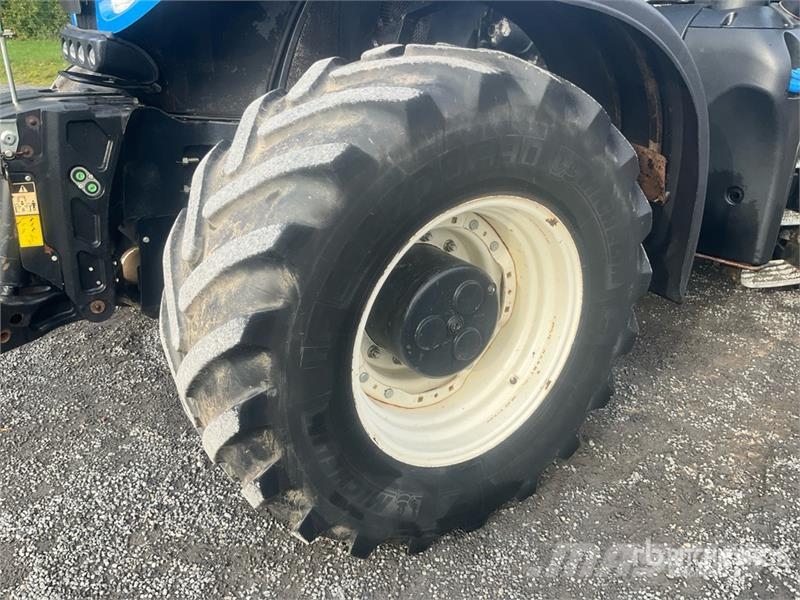 New Holland T8.360 Traktorer